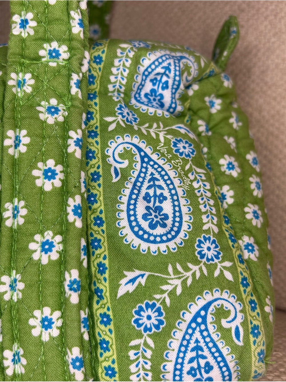 Vera Bradley Apple Green 100 bag - Picture 7 of 8